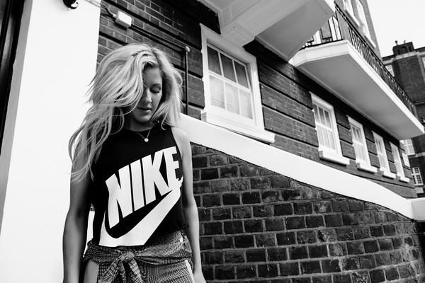 © nike 