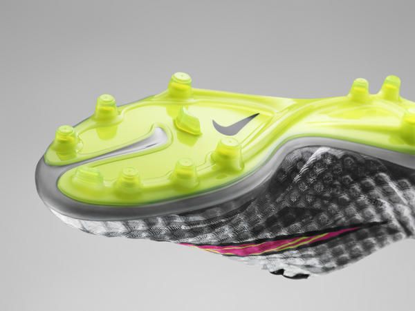 © nike 