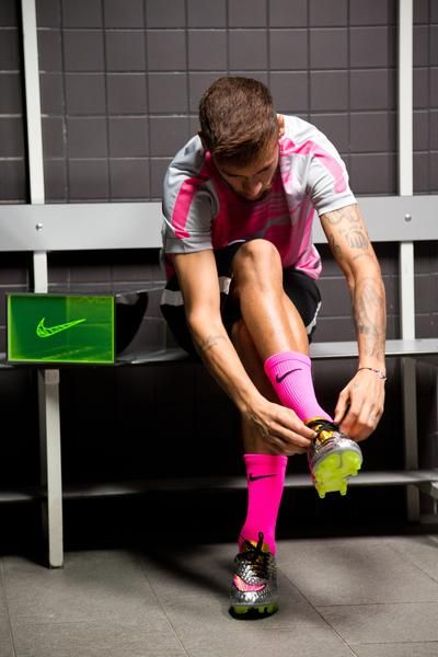 © nike 