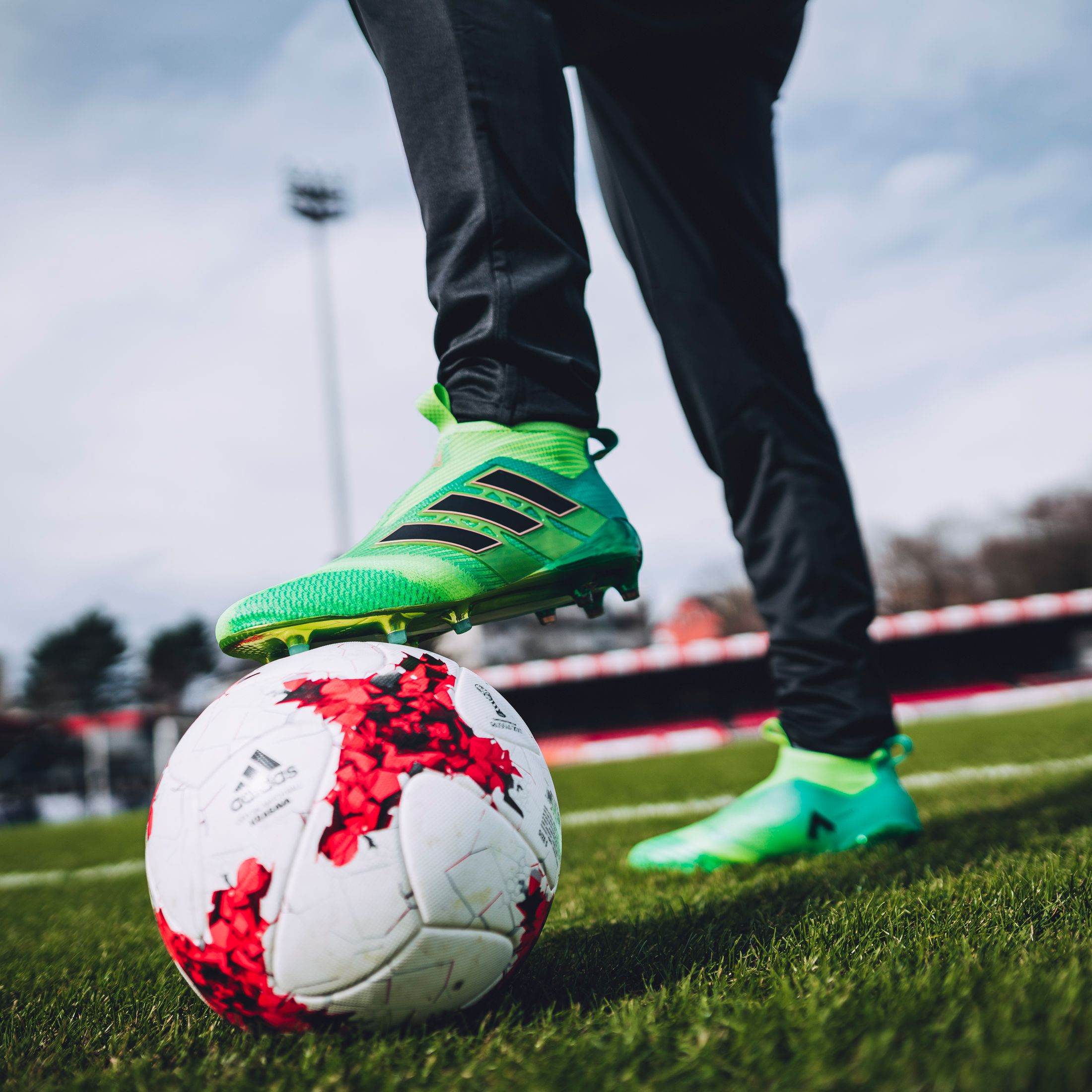 adidas presenta la collezione Turbocharge Sportmediaset
