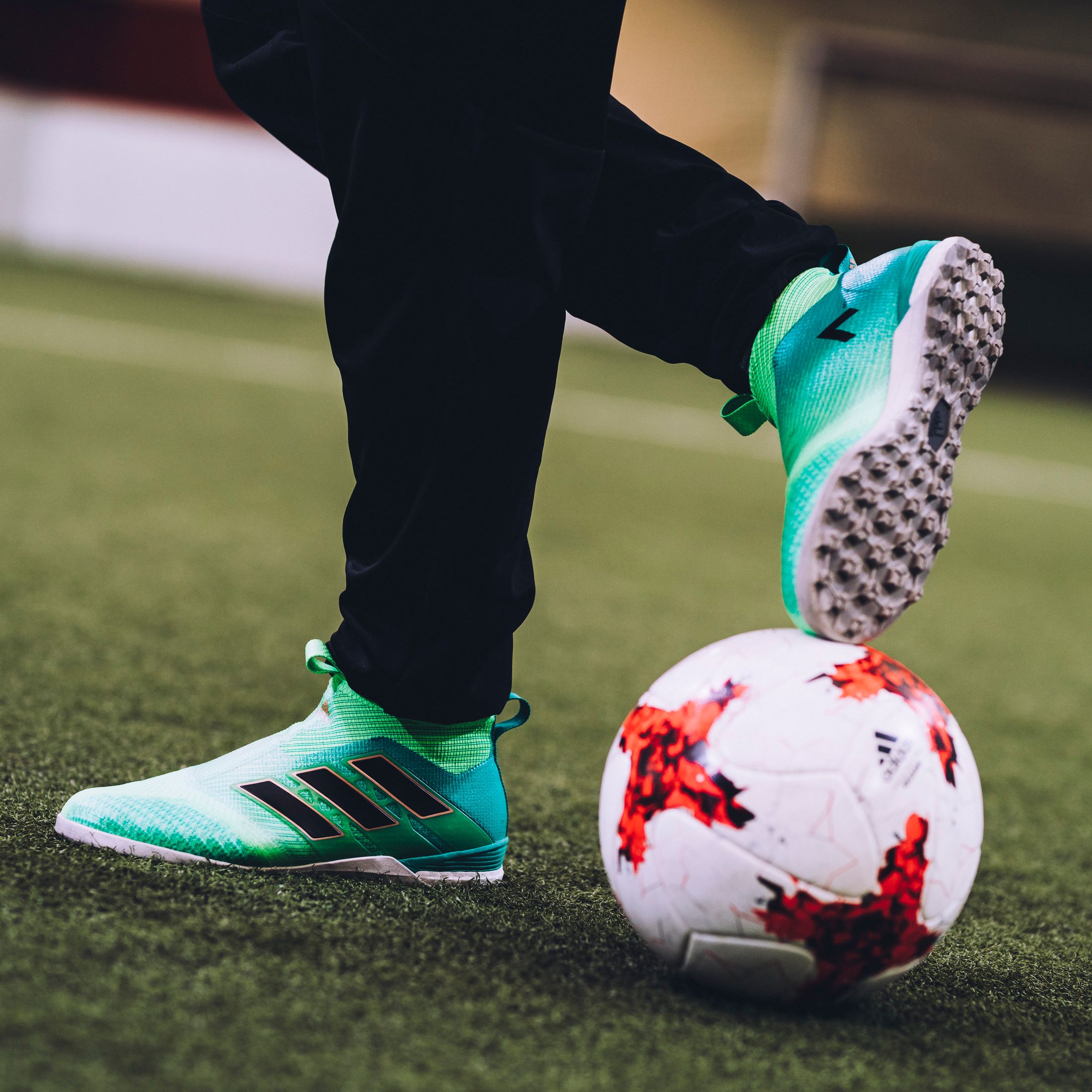 Adidas turbocharge hot sale