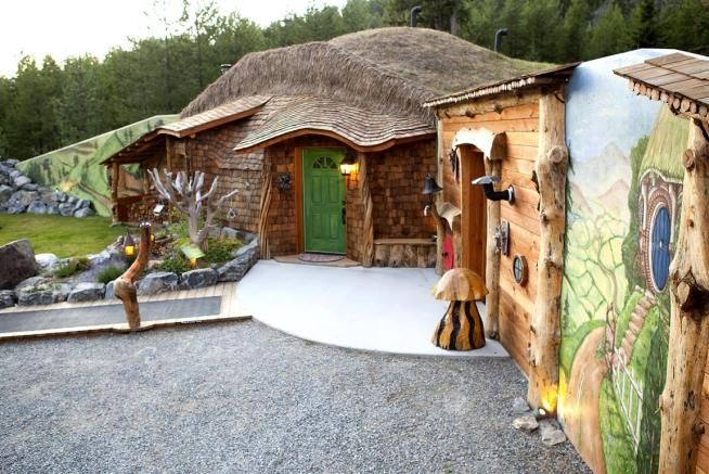 © ufficio-stampa  | La Hobbit House High Res, nel Nord-ovest del Montana, Stati Uniti. 