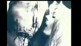 © Da video