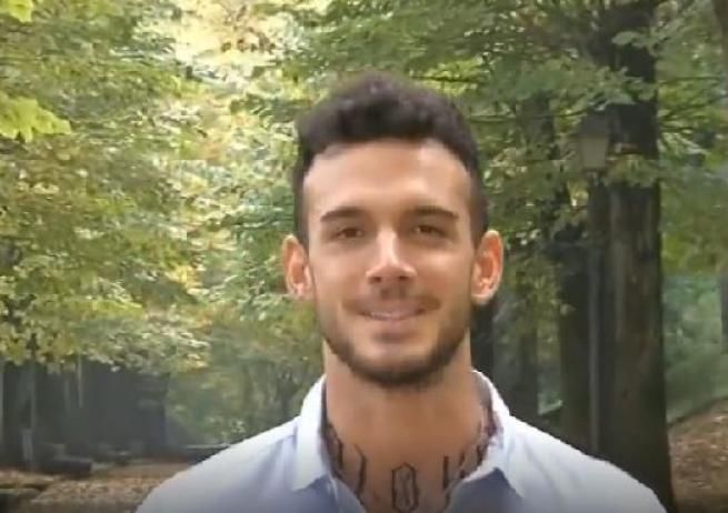 © da-video  | 
   