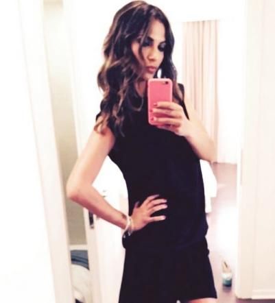 © instagram  | 
   