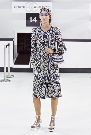 © tv-moda  | 
   