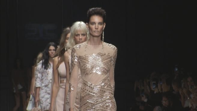 © tv-moda  | 
   