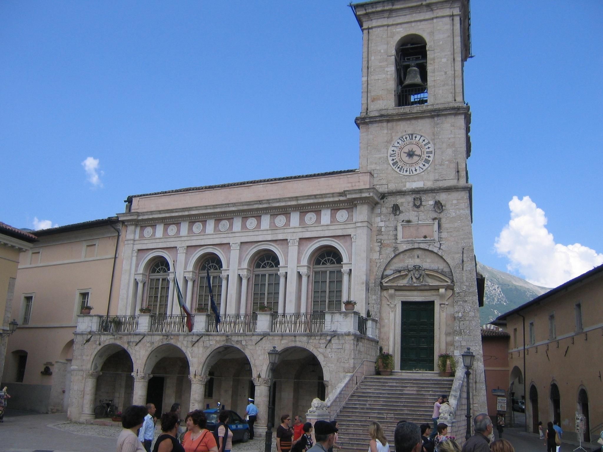 © tgcom24  | Norcia da Michela Colombi