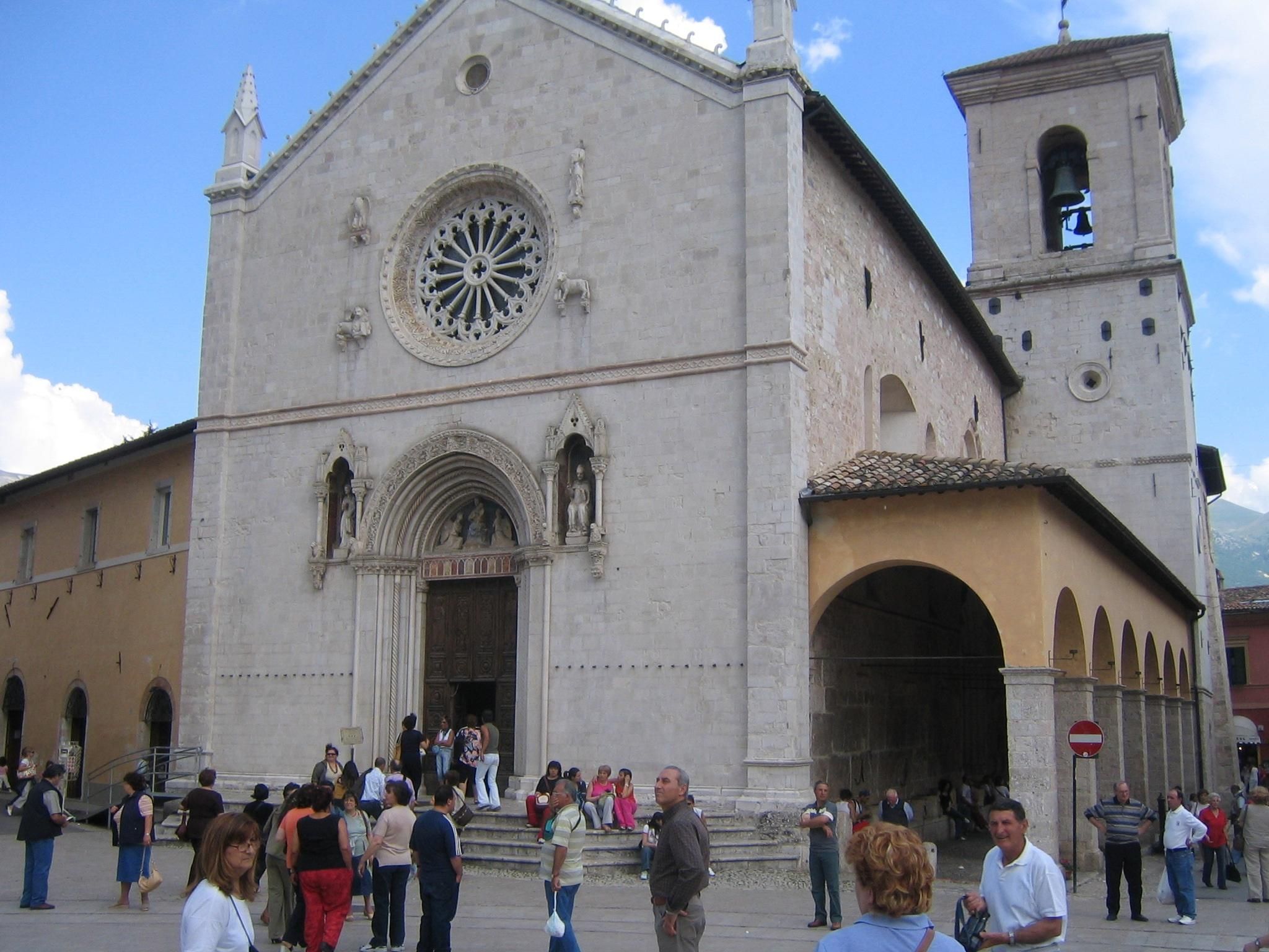 © tgcom24  | Norcia da Michela Colombi