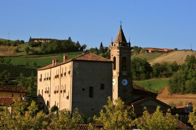 © ufficio-stampa  | 
      Castello di Petroia
   