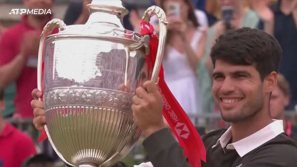 Tennis, Alcaraz vince il torneo del Queen's