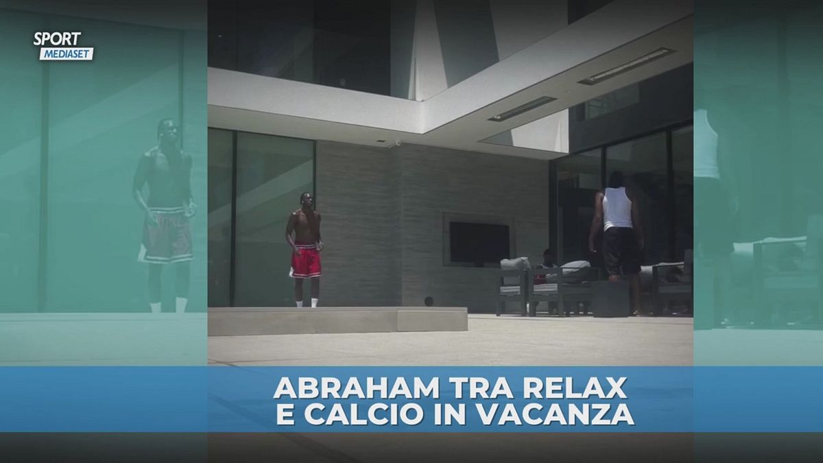 Abraham in attesa di conoscere il suo futuro si tiene in forma in vacanza