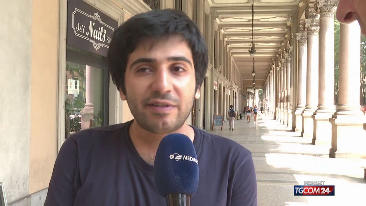 18.00 TORINO, STUDENTI IRANIANI BLOCCATI SRV