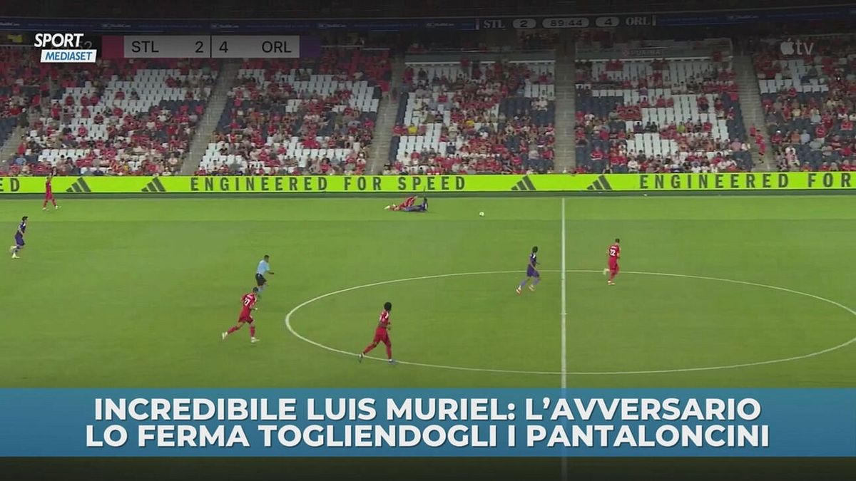 Muriel rimane in...mutande