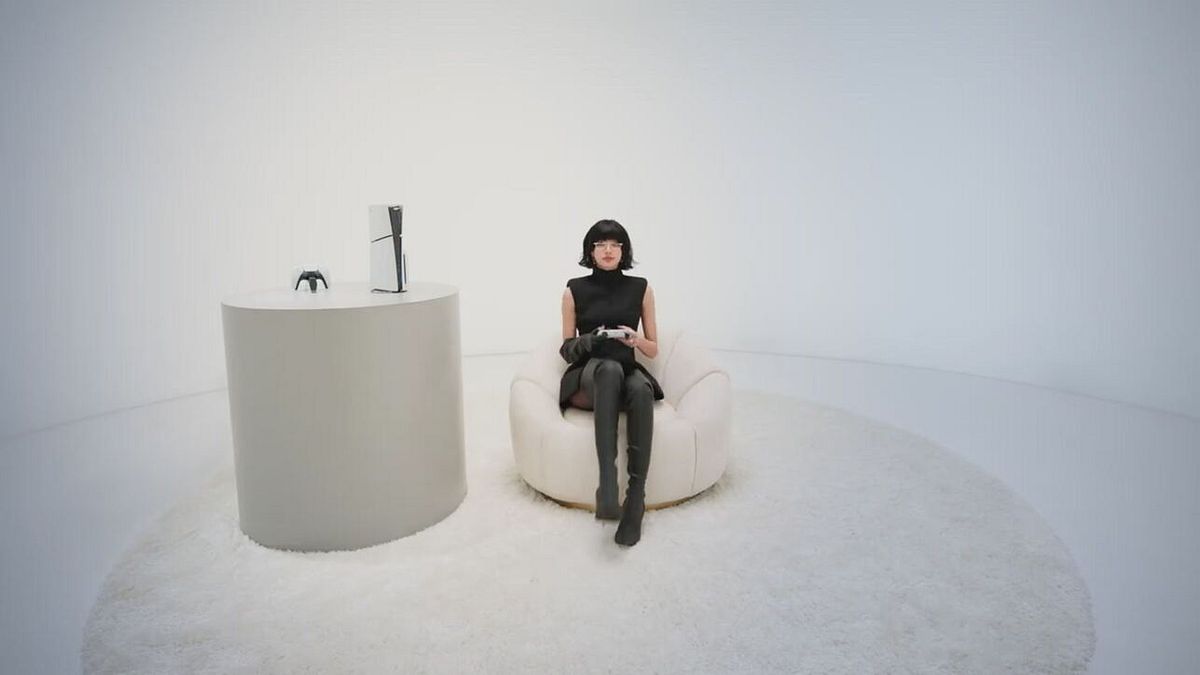 Lisa unisce le forze con PlayStation