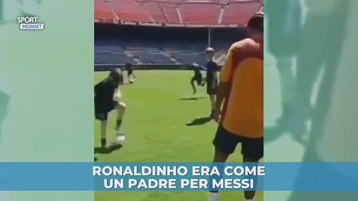 Ronaldinho, come un padre per Messi