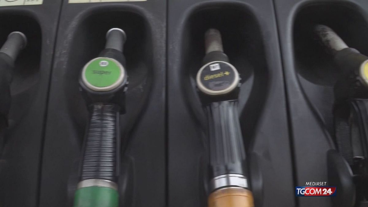 12.01 DIESEL EURO 5, STOP SLITTA AL 2026 SRV