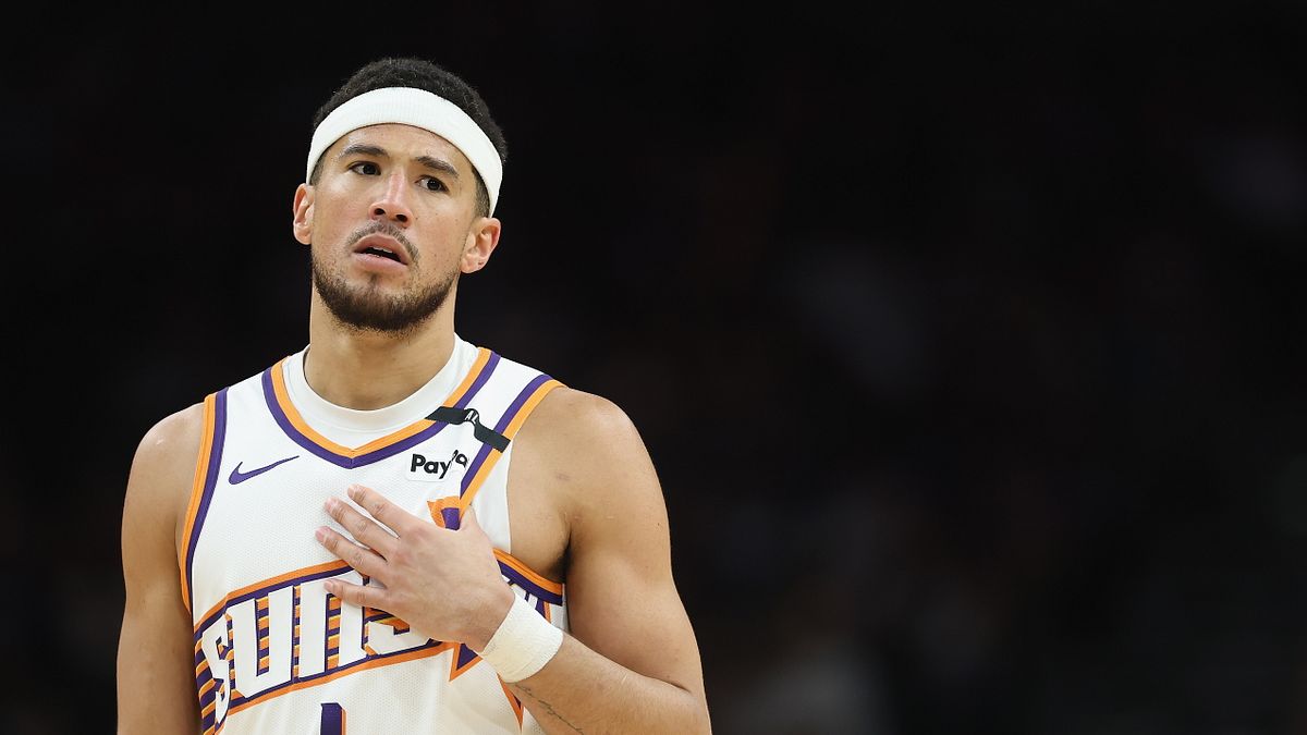 Devin Booker (basket): 72,5 milioni l'anno
