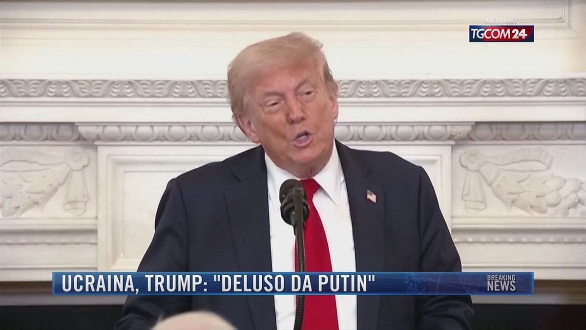 Breaking News delle 21.30 | Ucraina, Trump: "Deluso da Putin"