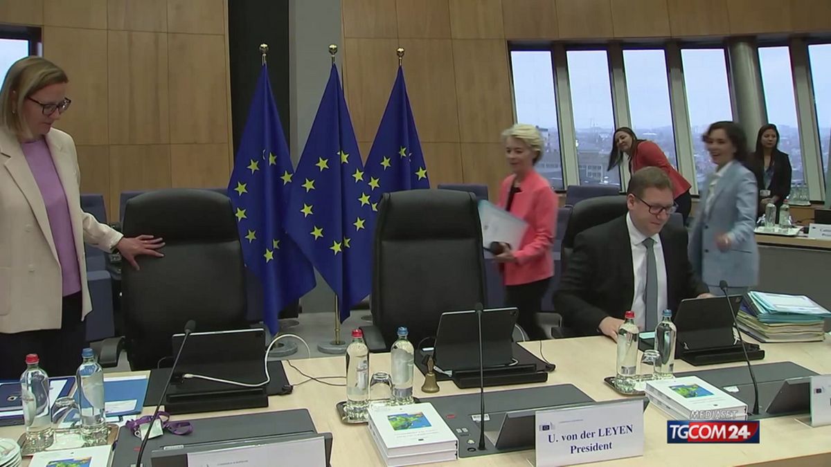 12.00 UE, DAZI E LA BATTAGLIA DEL BILANCIO SRV