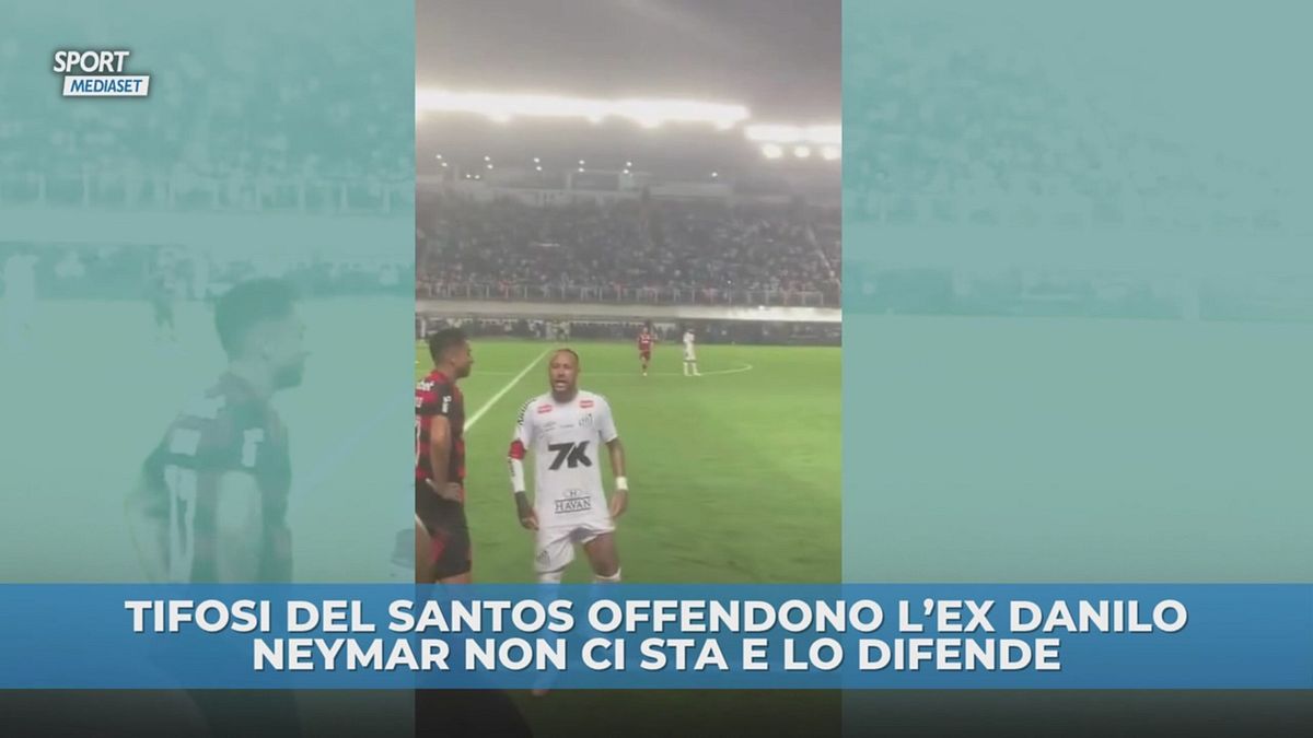 Neymar difende l'amico Danilo