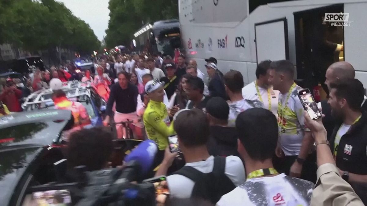 MCH FESTE A POGACAR VINCITORE TOUR libere da diritti MCH