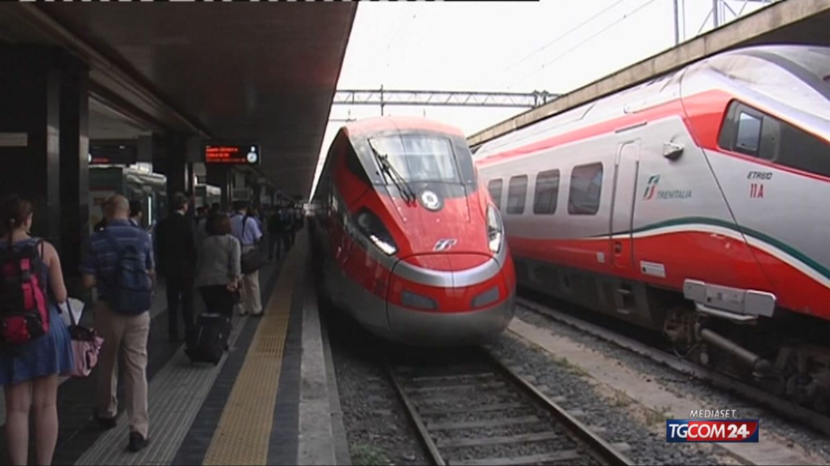 12.00 TRENI, AGOSTO DIFFICILE SRV