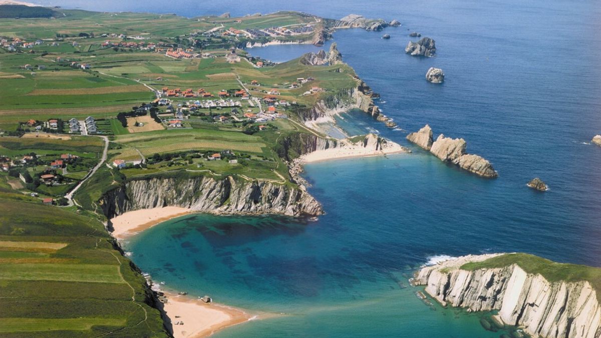 Cantabria, Geoparco di Costa Quebrada, Liencres