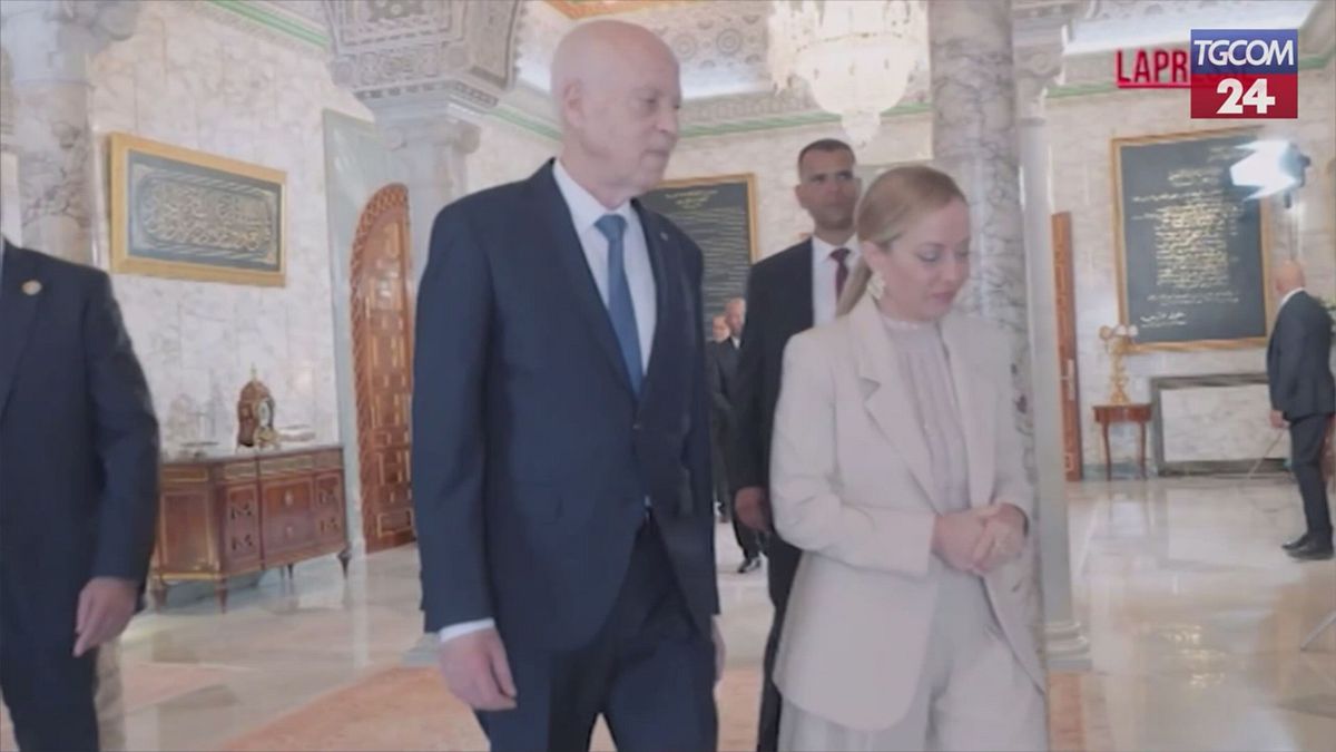 Meloni a Tunisi per il bilaterale con Saied
