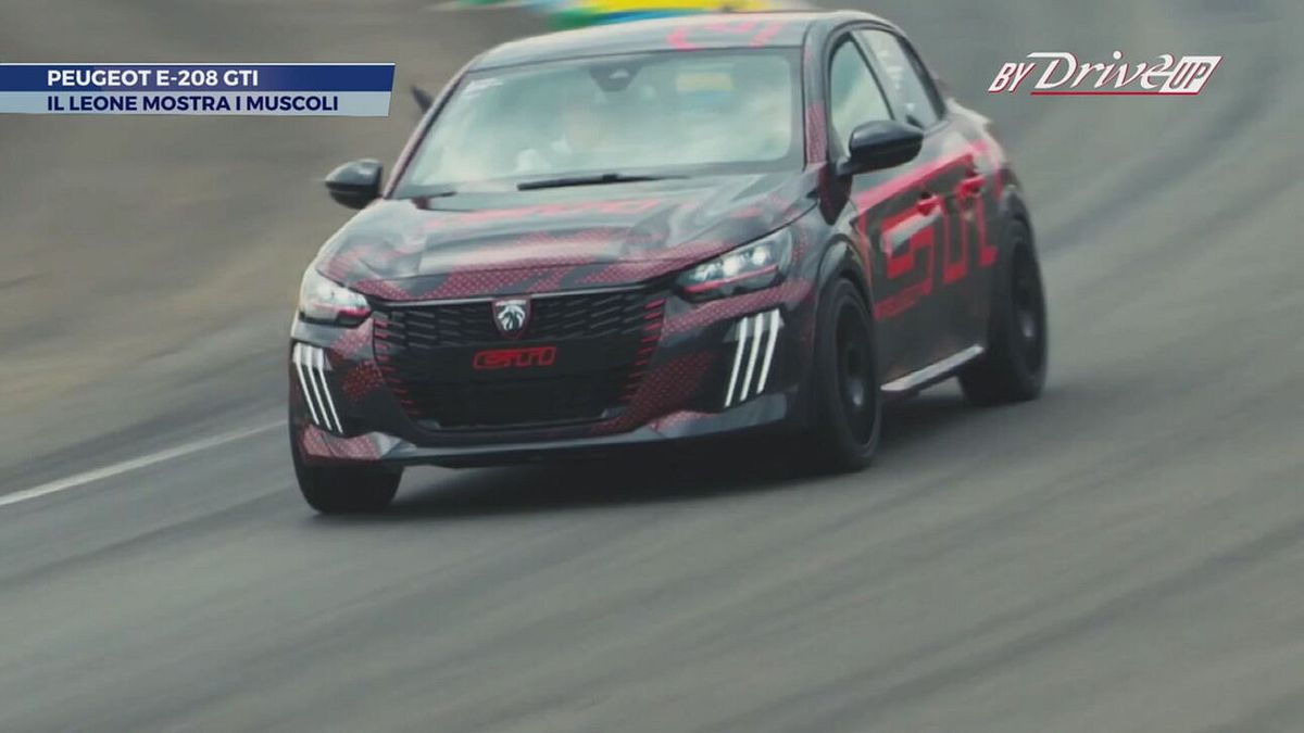 Peugeot E-208 GTI