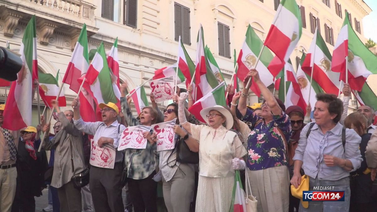 12.00 IRAN, A ROMA PARLA LA RESISTENZA  SRV