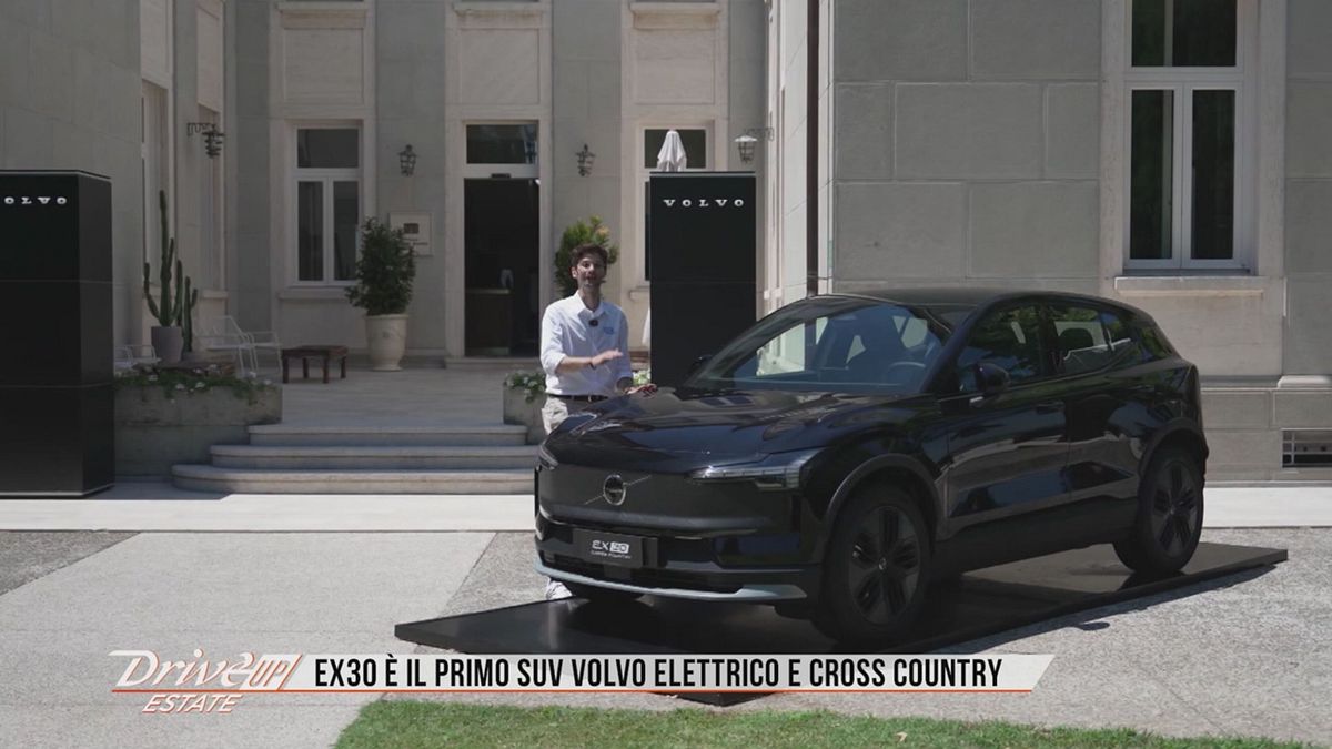 Le Volvo MY26: EX30 Cross Country e XC60