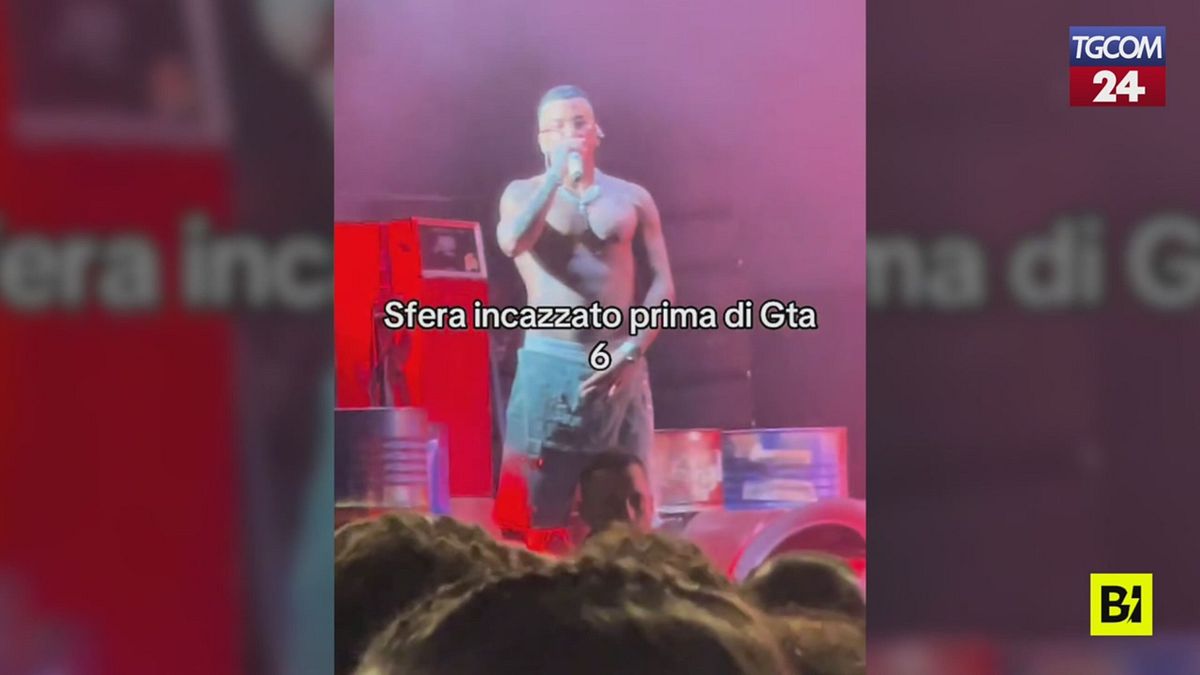 Rissa al concerto di Sfera Ebbasta, lo sfogo del rapper: "Non sapete divertirvi"