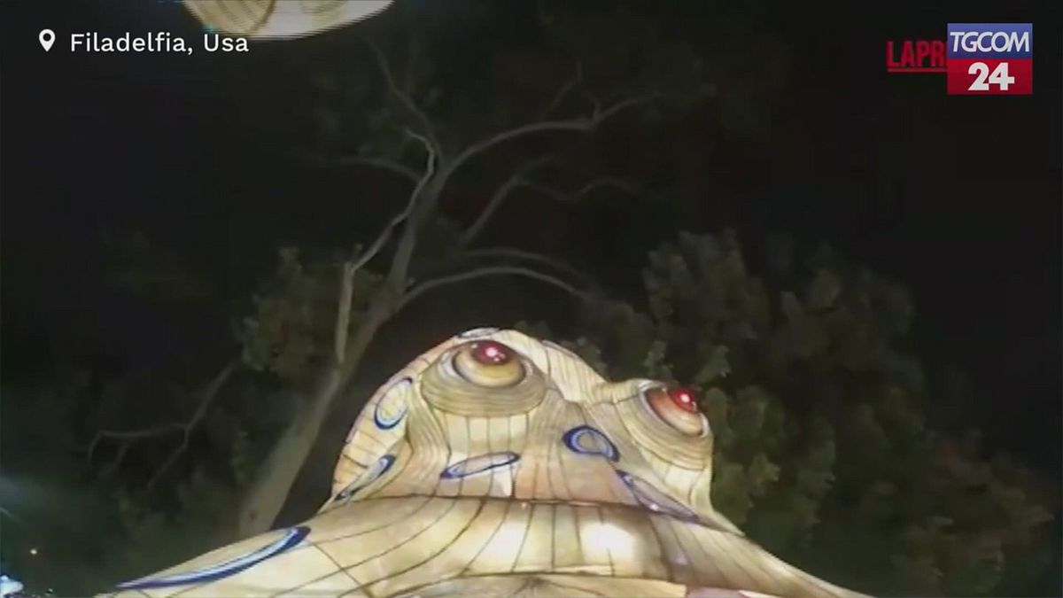 Filadelfia, lo spettacolo mozzafiato del Festival delle lanterne cinesi