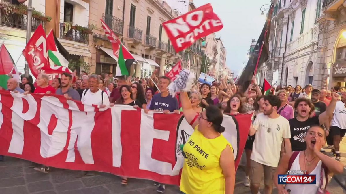 12.00 PONTE, CORTEI E SALVINI SRV
