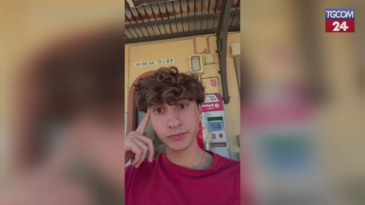"Sottopagato e in una stanza piena di muffa", la denuncia dell'animatore a Rimini diventa virale