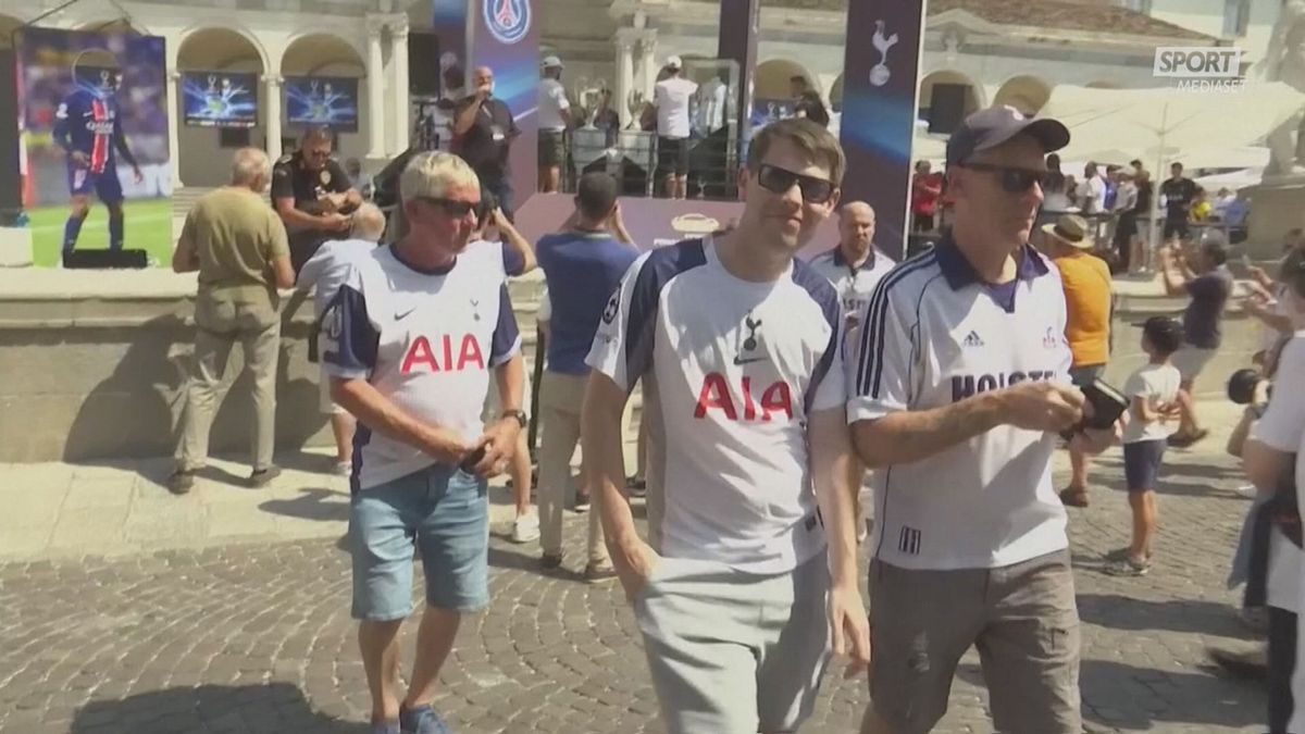 MCH TIFOSI PSG IN GIRO PER UJDINE MCH
