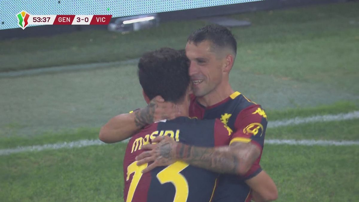 Stanciu firma il tris del Genoa al 54'