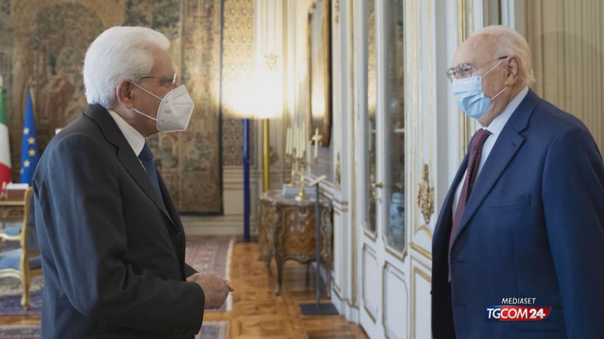 12.00 REAZIONI POLITICA SRV