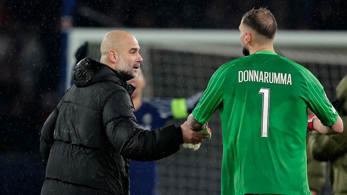 Guardiola e Donnarumma