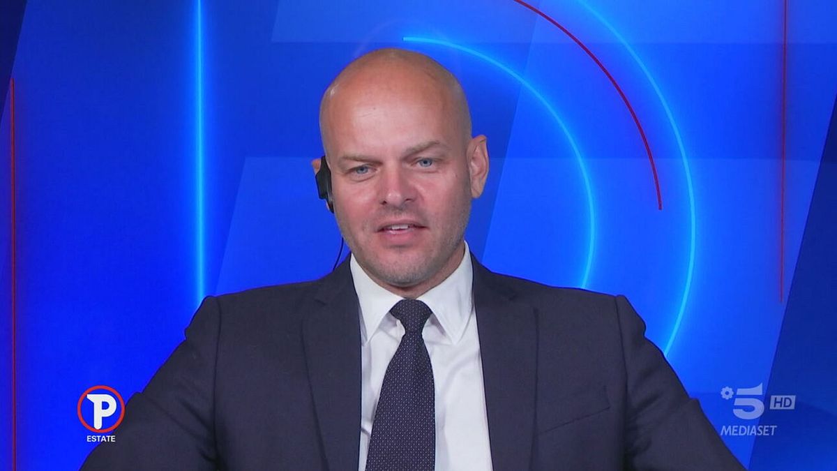 Biasin: "Vlahovic resta volentieri alla Juve"