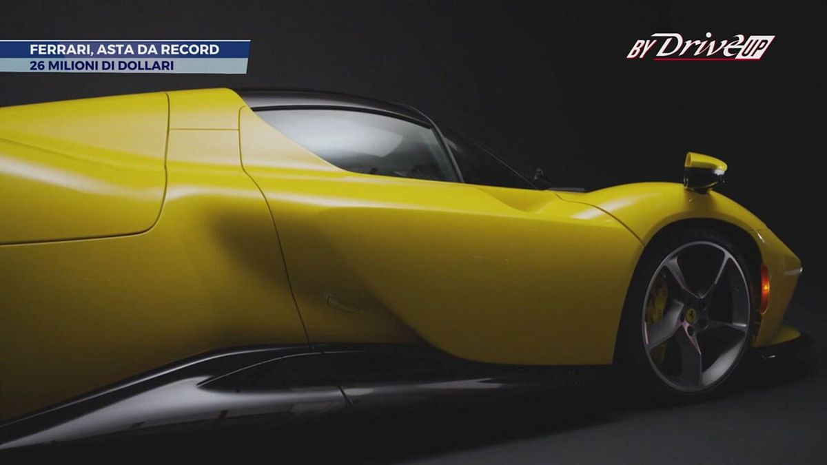 Ferrari Daytona SP3 Tailor Made, asta record