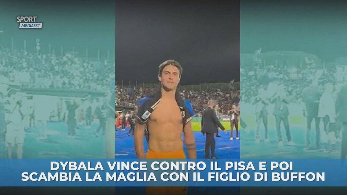 Dybala con la maglia di Buffon Jr
