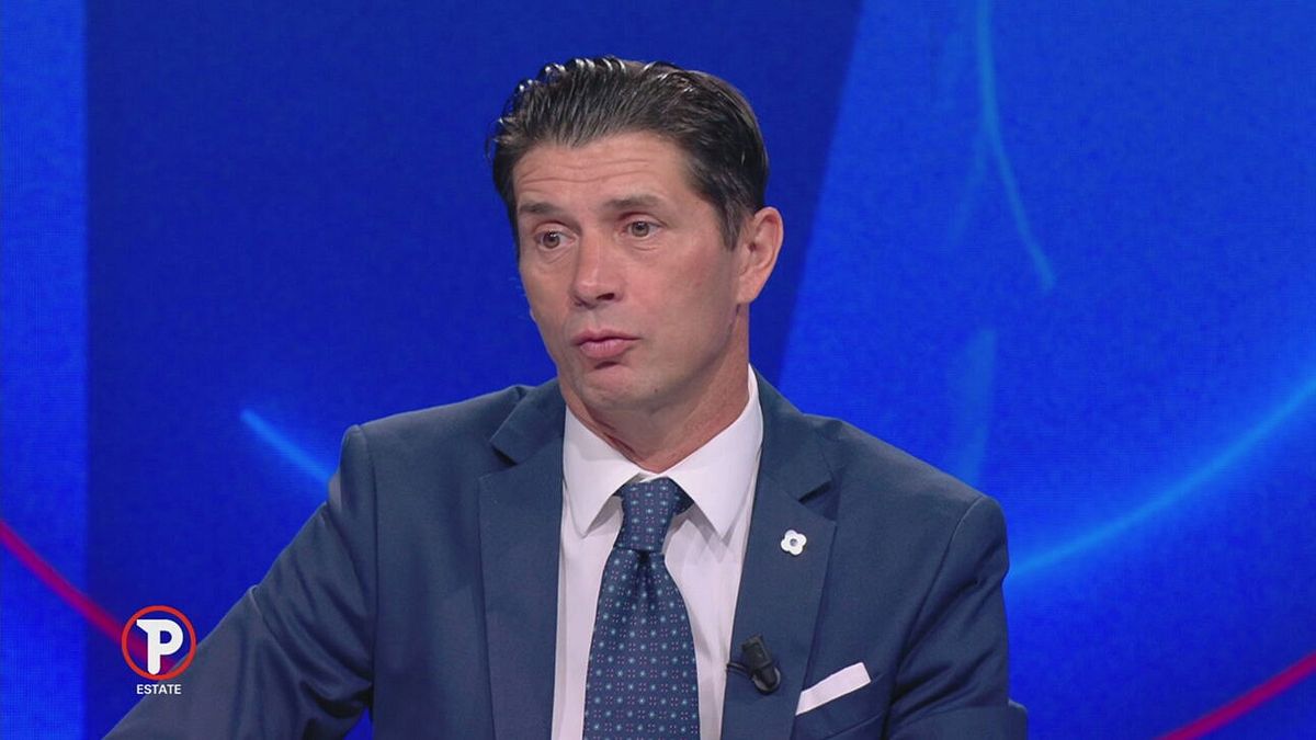 Tacchinardi: "Vlahovic deve giocare titolare contro l'Inter"