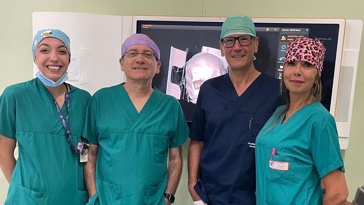 Equipe di Neurochirurgia e di Chirurgia Maxillo-Facciale dell'Ospedale di Pescara