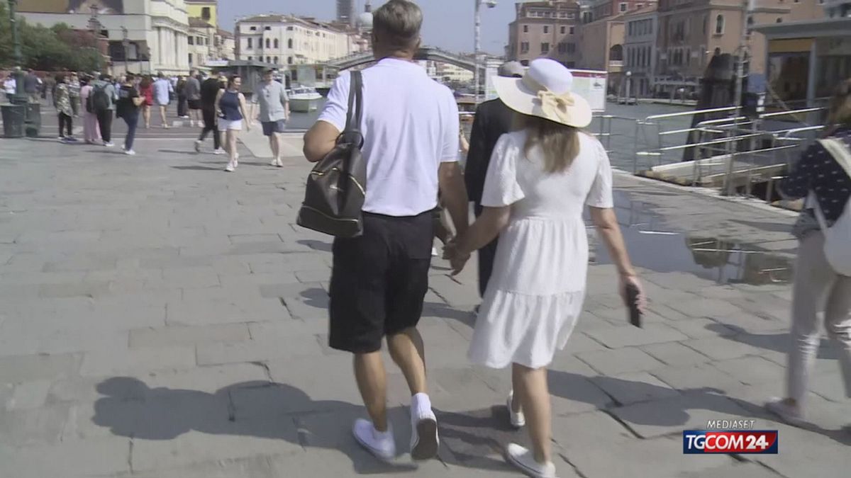 12.00 ESPULSI TUNISINI VENEZIA SRV