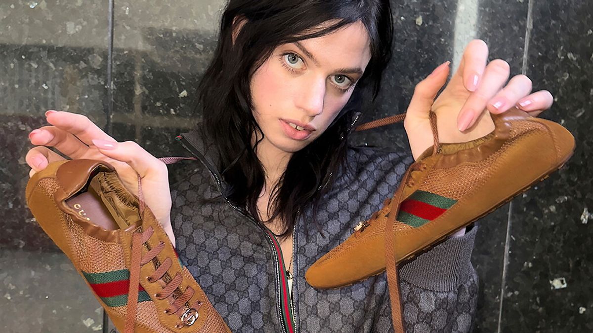 Gucci Shift Reader, uno scatto della nuova campagna dedicata alla nuova sneaker della maison dalla doppia G