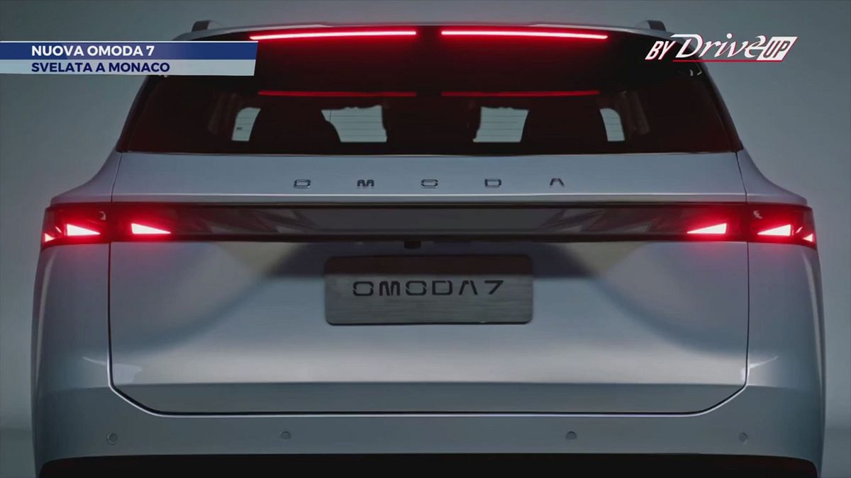 Nuova Omoda 7