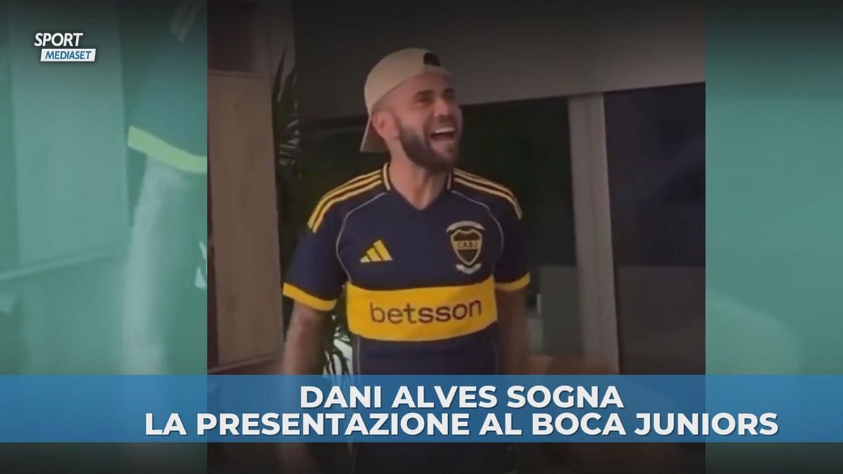 Dani Alves simula la presentazione
al Boca Juniors: "Dale Boca, dale!"