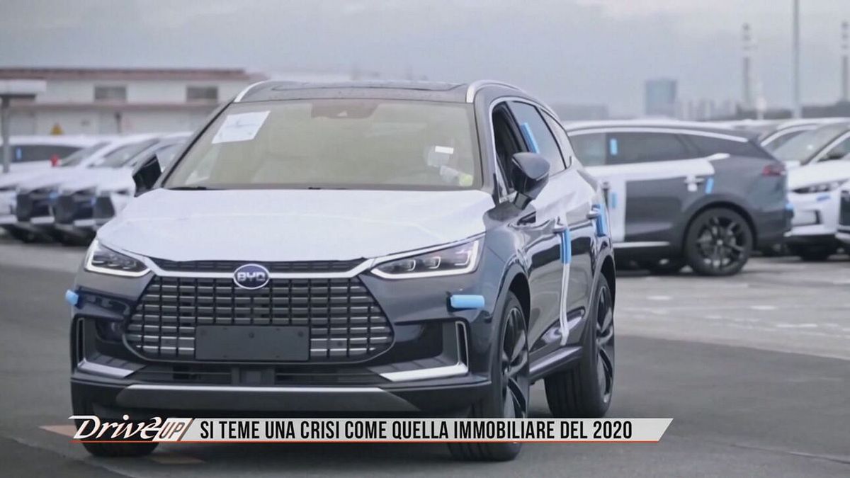 L'editoriale: in Cina è guerra dei prezzi sulle auto elettriche